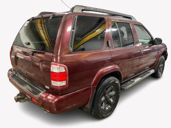 2004 nissan pathfinder se with 180622 miles for sale near elk-river, minnesota f3b4162856c54efd8963d137a9196e0f.jpg