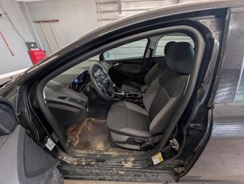 2013 ford focus se-sedan with 218887 miles for sale near elk-river, minnesota f3cec52af3c14079927f3808e4887520.jpg