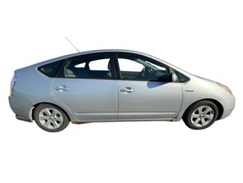 2007 toyota prius 4-door-liftback with 182489 miles for sale near elk-river, minnesota f3e983c21e184cd9a5c36d0460227293.jpg