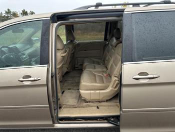 2006 honda odyssey ex-l with 205462 miles for sale near elk-river, minnesota f3fcd24cc98f41e1b1401ddae55009cd.jpg