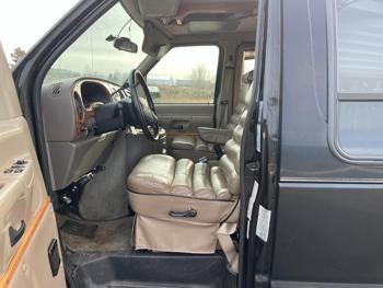 1999 ford e-150 with 89626 miles for sale near elk-river, minnesota f4280b3e5fb04d6aa5ed8db2b5a4c124.jpg
