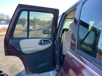 2006 chevrolet trailblazer ls-4wd with 205755 miles for sale near elk-river, minnesota f4990f68b1b147fe8be7a431608981a4.jpeg