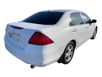 2007 honda accord ex-l-sedan-at with 221067 miles for sale near elk-river, minnesota f4d4850b7266447b80894cf17bac9df3.jpg