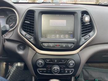 2014 jeep cherokee trailhawk-4wd with 131135 miles for sale near coon-rapids, minnesota f5016f7d452c44d0977f9599a3c1047f.jpeg