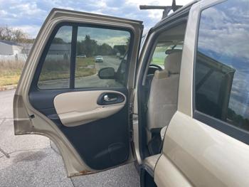 2006 chevrolet trailblazer ls-4wd with 205963 miles for sale near elk-river, minnesota f559611a10624666ab26bcba64065523.jpeg