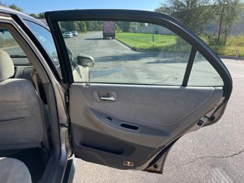 2001 honda accord lx-sedan with 223018 miles for sale near elk-river, minnesota f5f1f805097c4e8c8d289d0636996ea8.jpeg