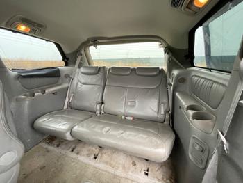 2005 toyota sienna xle-awd with 227174 miles for sale near elk-river, minnesota f60c823d0cf04d0a81c496f933e9eb7f.jpeg