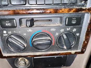 1997 toyota camry ce with 247681 miles for sale near elk-river, minnesota f6558e6df98143f29fd06dfe6dd626c8.jpeg