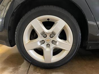 2011 chevrolet malibu ls with 167351 miles for sale near elk-river, minnesota f667c66d10af4dd28cb8ad419710fa8d.jpg