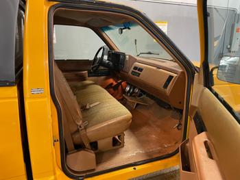 1989 chevrolet gmt-400 with 146816 miles for sale near elk-river, minnesota f6682f8b50ac44dea201ade413f299ad.jpg