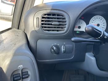 2006 chrysler town-&-country base with 141271 miles for sale near elk-river, minnesota f66db2b8dc5344069303650b8ed8dad2.jpeg