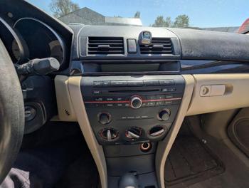2007 mazda mazda3 i-sport-4-door with 213033 miles for sale near elk-river, minnesota f673d75c67ac467d9579450e14d72b98.jpg