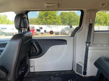 2014 chrysler town-&-country touring with 161623 miles for sale near elk-river, minnesota f679d166d3674a1a8ddefcb1cdd65b70.jpeg