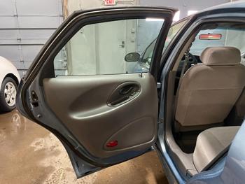 1999 ford taurus se with 100919 miles for sale near elk-river, minnesota f6aa6011186c46f6a631f0edc6b501e5.jpg