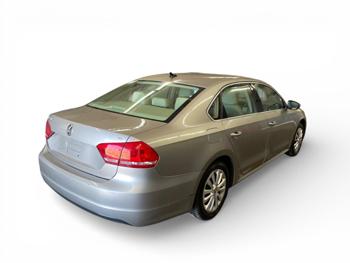 2012 volkswagen passat 2.5l-se-mt with 209228 miles for sale near elk-river, minnesota f745d8e7e8314012902ac19adc75be6a.jpg