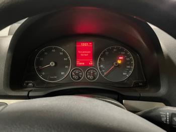 2008 volkswagen rabbit 4-door-s with 119910 miles for sale near elk-river, minnesota f77b9c625e404dffac2121690705a7b5.jpeg