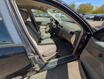 2006 ford focus zx4-s with 153356 miles for sale near elk-river, minnesota f77ee37c7ddc42d5a136dccede5f87a8.jpg