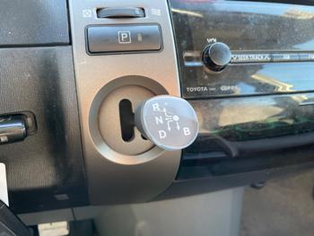 2007 toyota prius 4-door-liftback with 182489 miles for sale near elk-river, minnesota f800b226471c48928692a33c333932e8.jpeg