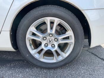 2009 acura tl 5-speed-at-with-tech-package with 143967 miles for sale near elk-river, minnesota f8232cccd27546569c2ab1dcf2c9c428.jpeg