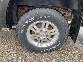 2009 gmc canyon sle-2-crew-cab-4wd with 100373 miles for sale near rochester, minnesota f83304988a8c4f04b367d3f33a2a4d8b.jpeg