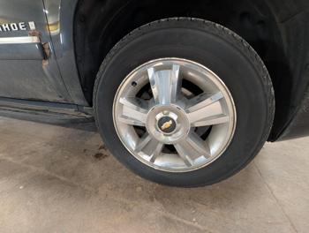 2009 chevrolet tahoe ltz-4wd with 135903 miles for sale near elk-river, minnesota f8b51d2acc154f7e929f16de690417b2.jpg