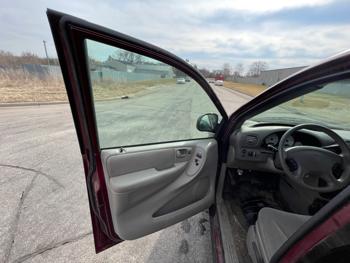 2002 dodge grand-caravan sport with 125360 miles for sale near elk-river, minnesota f8f48c2e0dc44c47a5ff26a6dd718443.jpeg