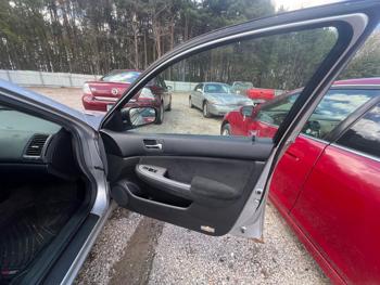 2006 honda accord ex-l-sedan-at with 300720 miles for sale near elk-river, minnesota f8fbb13c062749d08b7d5854349ec3a6.jpeg