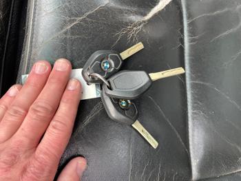 2002 bmw 3-series 330i-sedan with 161103 miles for sale near fridley, minnesota f968fae1a10f48c69120ea073abd14e8.jpeg