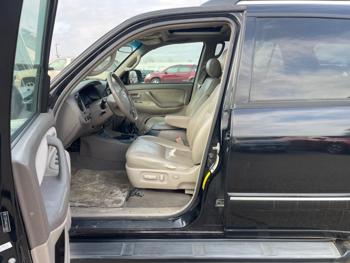 2005 toyota sequoia sr5-4wd with 183140 miles for sale near fridley, minnesota fa3c6f3e7d664d8c9b5ca63b2165503e.jpeg