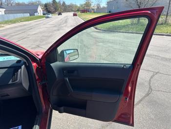 2009 ford focus se-sedan with 199899 miles for sale near elk-river, minnesota fb2aff1242054025969c281b515c1402.jpeg