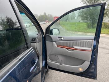 2005 toyota sienna xle-awd with 227174 miles for sale near elk-river, minnesota fb4b3011cc5c490d84766ff360fac83f.jpeg