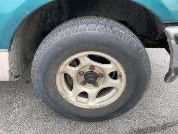 1997 ford f-150 reg.-cab-short-bed-2wd with 207453 miles for sale near elk-river, minnesota fb555afb756147cba519b251876aa2cd.jpeg