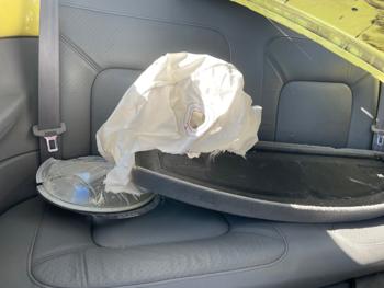 2001 volkswagen new-beetle glx with 161515 miles for sale near elk-river, minnesota fc38c55258a746739bf9eaffad00db37.jpeg