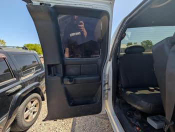 2003 chevrolet silverado-2500hd ext.-cab-short-bed-4wd with 265768 miles for sale near elk-river, minnesota fccec598822e48f3a91b5648d2700e31.jpg