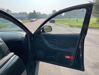1998 pontiac grand-prix gt-sedan with 127366 miles for sale near elk-river, minnesota fd9216a019974775adb30da45d1ecde9.jpeg
