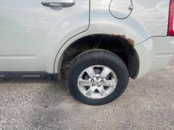2008 ford escape limited-4wd with 214408 miles for sale near elk-river, minnesota fdd01fb10450475fb3bbdcd0a8e285cd.jpeg