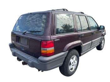 1994 jeep grand-cherokee se-4wd with 166873 miles for sale near elk-river, minnesota fdf9efa4ea2c4d839572419c4ff7e393.jpg