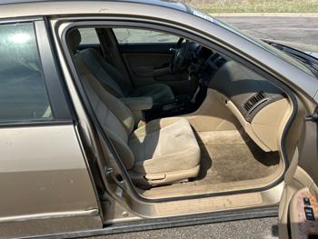 2005 honda accord dx-sedan-at with 201856 miles for sale near elk-river, minnesota fe5f9a566b7b4dd5bde90b5ca4008cc0.jpeg