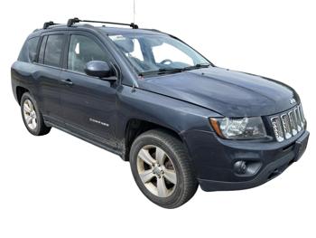 2014 jeep compass latitude-4wd with 284421 miles for sale near elk-river, minnesota fe7ab14fc9e74a60a0a42e4e88c37b4e.jpg