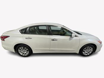 2014 nissan altima s with 90199 miles for sale near elk-river, minnesota fee258487bb94f9783f25d0f1777f62a.jpg