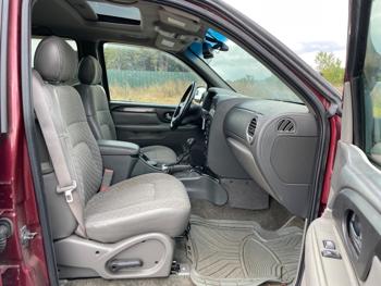 2004 gmc envoy xuv-sle-4wd with 213685 miles for sale near elk-river, minnesota fef6da36349647359150afc15629d97c.jpeg