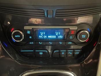 2013 ford c-max sel with 233664 miles for sale near elk-river, minnesota ff57fb3a56374740b17927a3c52f3c6b.jpg