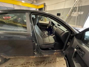 2009 ford focus se-sedan with 174309 miles for sale near elk-river, minnesota ff8309de8c0140d8a550e089158ac7a5.jpeg