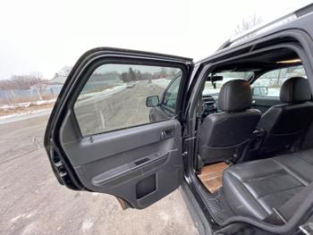 2010 ford escape limited-4wd with 165604 miles for sale near elk-river, minnesota ffa90d6860ca428387782a821510c3a2.jpeg