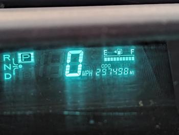 2006 toyota prius 4-door-liftback with 297498 miles for sale near elk-river, minnesota ffdb9b39883a408097d203b11c0529d3.jpg