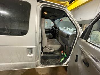 1998 ford econoline e250 with 206866 miles for sale near elk-river, minnesota ffeced25435e40ca8216092fd5fe3c8e.jpeg