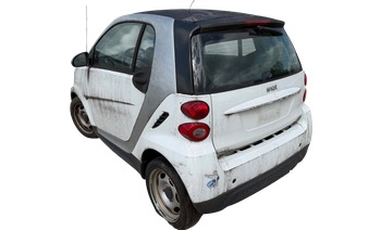 2013 smart fortwo passion for sale near elk-river, minnesota 106032_03_rear_driver_corner.jpg