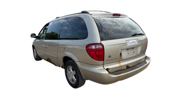 2007 dodge grand-caravan sxt with 141064 miles for sale near elk-river, minnesota 106358_03_rear_driver_corner.jpg