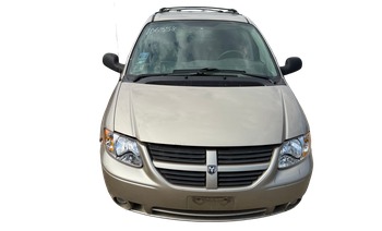 2007 dodge grand-caravan sxt with 141064 miles for sale near elk-river, minnesota 106358_08_front_end.jpg