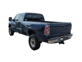 2002 chevrolet silverado-2500hd lt-ext.-cab-short-bed-4wd with 183890 miles for sale near elk-river, minnesota 106360_03_rear_driver_corner.jpg